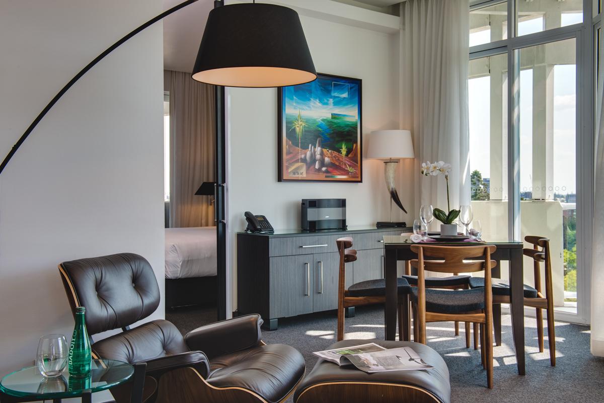 โรงแรมเดอะพอยท์บริสเบน ภายนอก รูปภาพ A suite at the Hotel